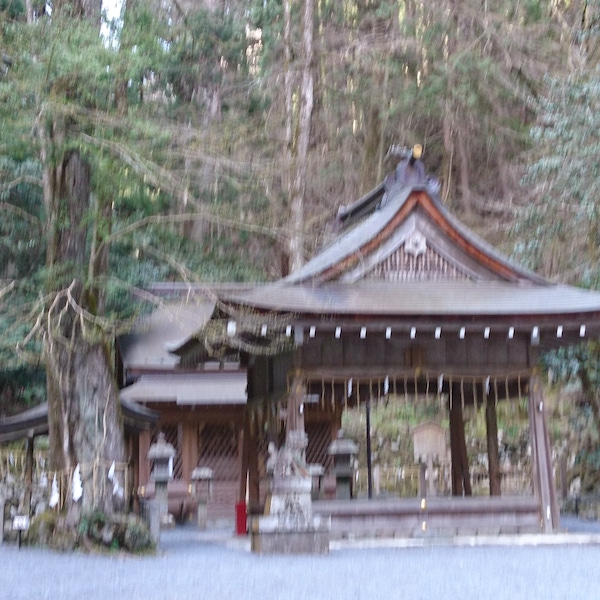 貴船神社